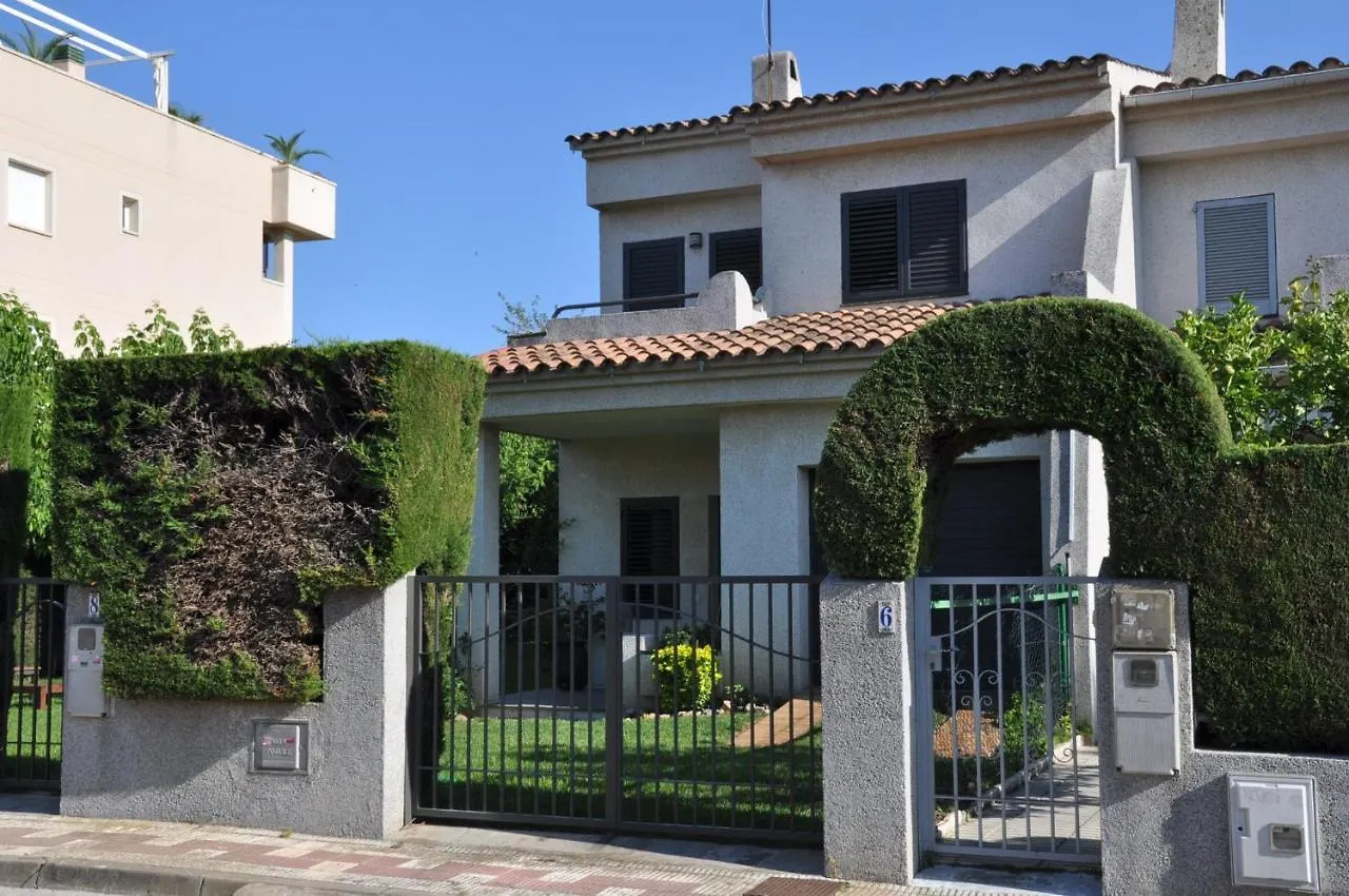 Barca 8 Villa Cambrils